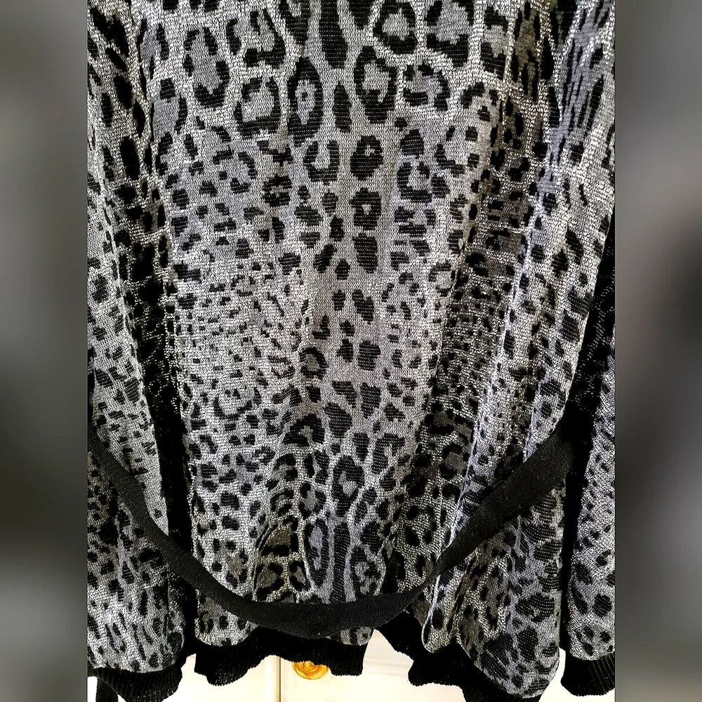 Blouse - Picture 11 of 13